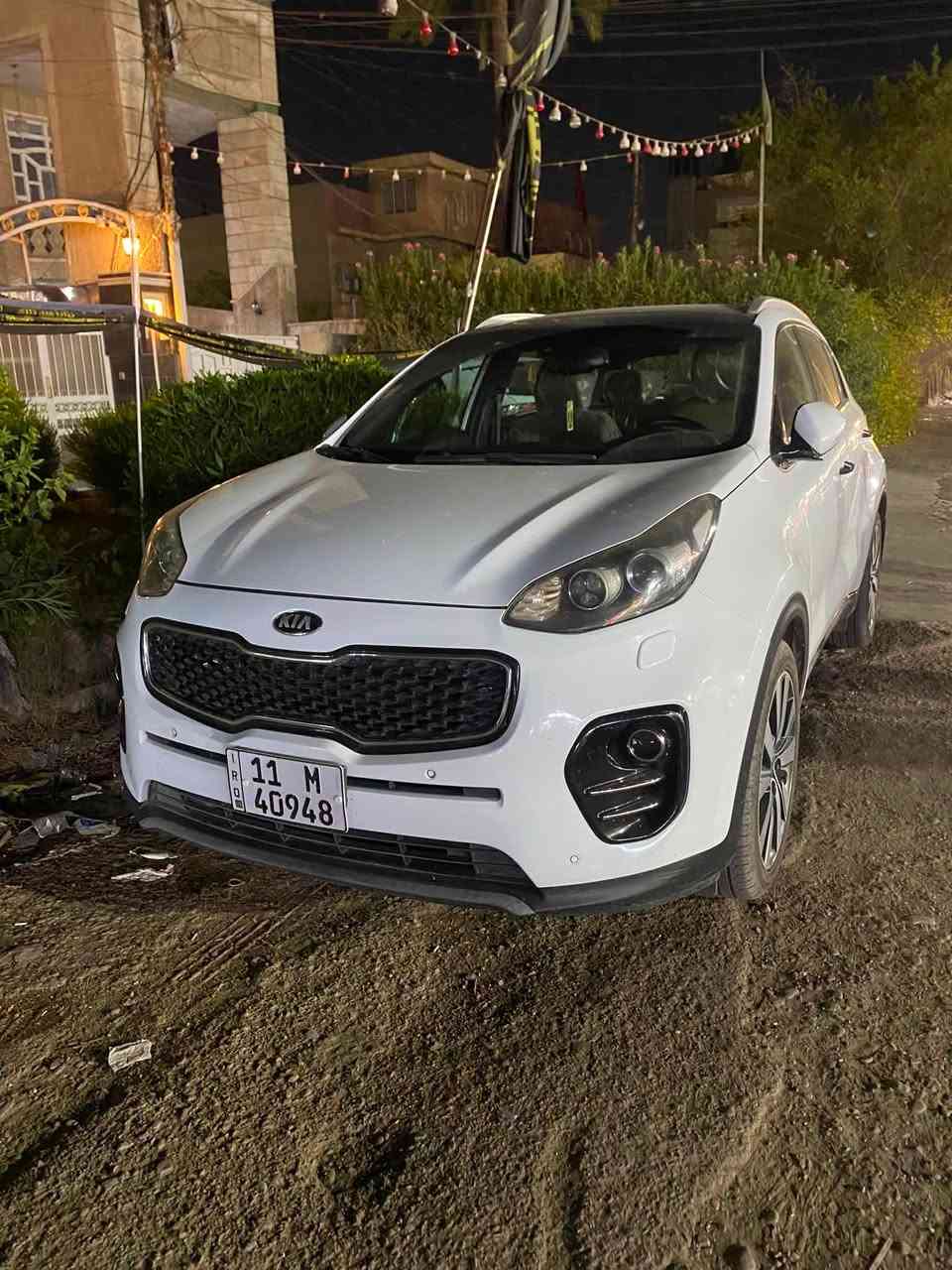 كيا سبورتج  خليجي 19فول موصفات محرك 2000
ماشيه 115 

بيها فقط الموضح بصوره ع كده صبغ والباقي كفاله عامه 

السعر 187

 م بغداد 

***********
