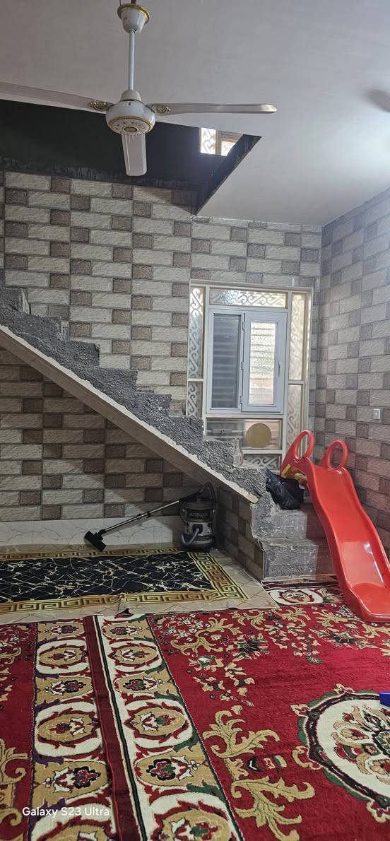 دار للبيع  بزراعي نجف حي  ميسان خلف سكله الكرعاوي  المساحه ٢٠٠ متر بناء درجه اوله  غرفتين  اوصاله اومطبخ وستقبال وصحيات   السعر ٧٥  مليون اتصل   ***********
