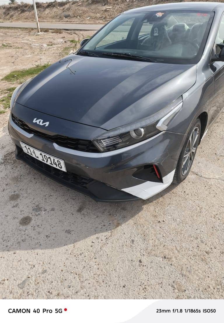 السلام عليكم كيه فورتي 2023 نص فول  كلش حلوه جاهزه السياره من كلشي مال بيت ما متعوبه السعر 145$   وبيه مجال ***********
