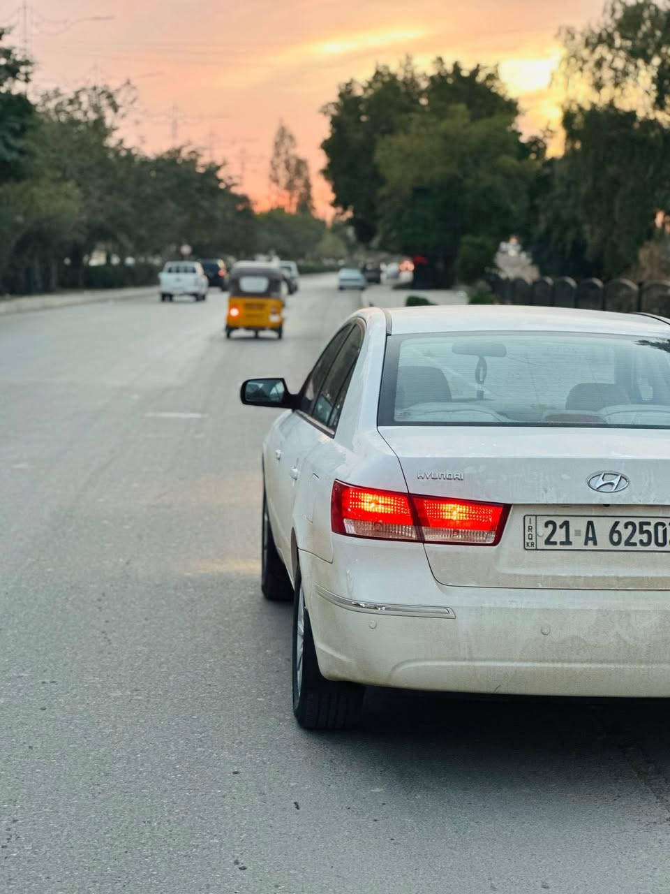 سوناتا خليجي 2010 محرك 2000 رقم سليمانية بسمي بيها بارد شبر بقبق الجنطة عدا مكفولة كفالة عامة محرك كير صدر تخم تاير برغي ماكو نقص قطرة صبغ مابيهة السعر 140 وبيها مجال ديالى دلي عباس رقم صاحب السيارة 
***********
