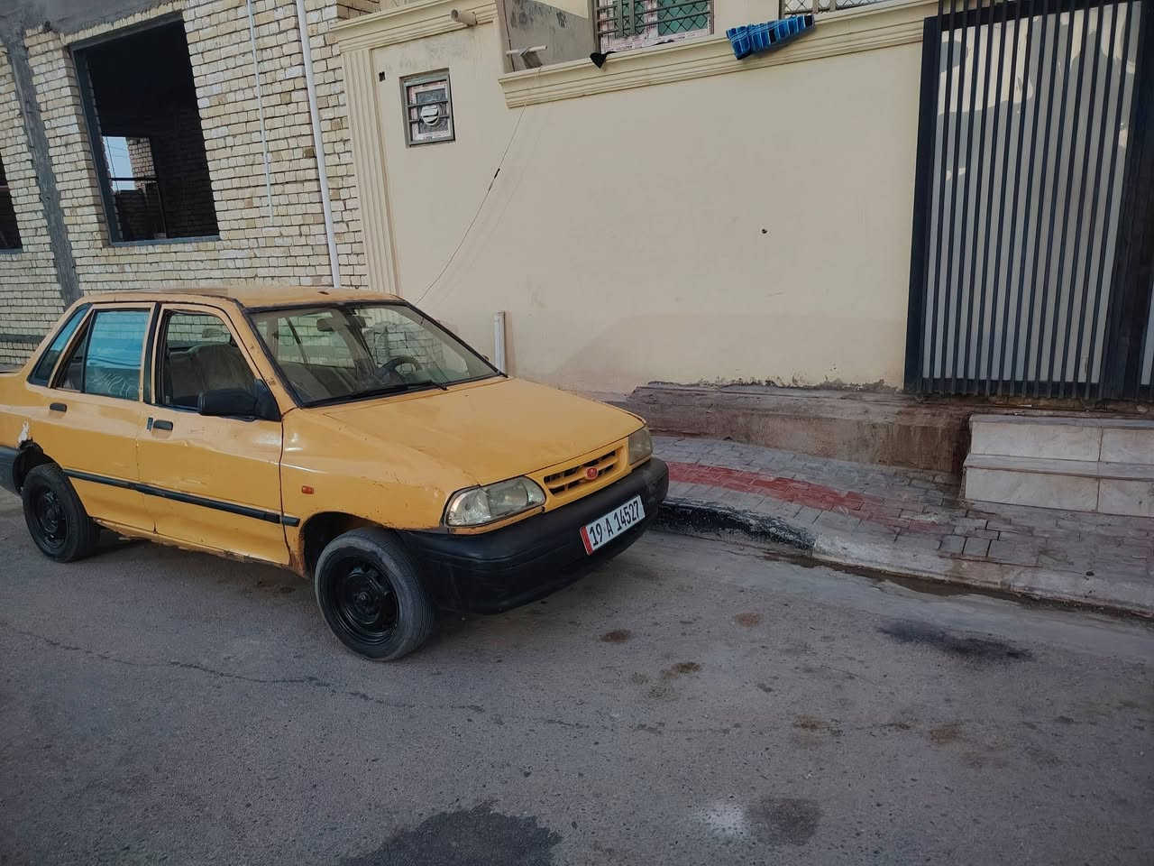 سايبا موديل ٢٠١١ رقم كربلاء نكليزي شرط التحويل مصفر هيئه وغرامات سعر مناسب كلش
*********** مكاني كربلاء سياره شغاله وخير من الله
