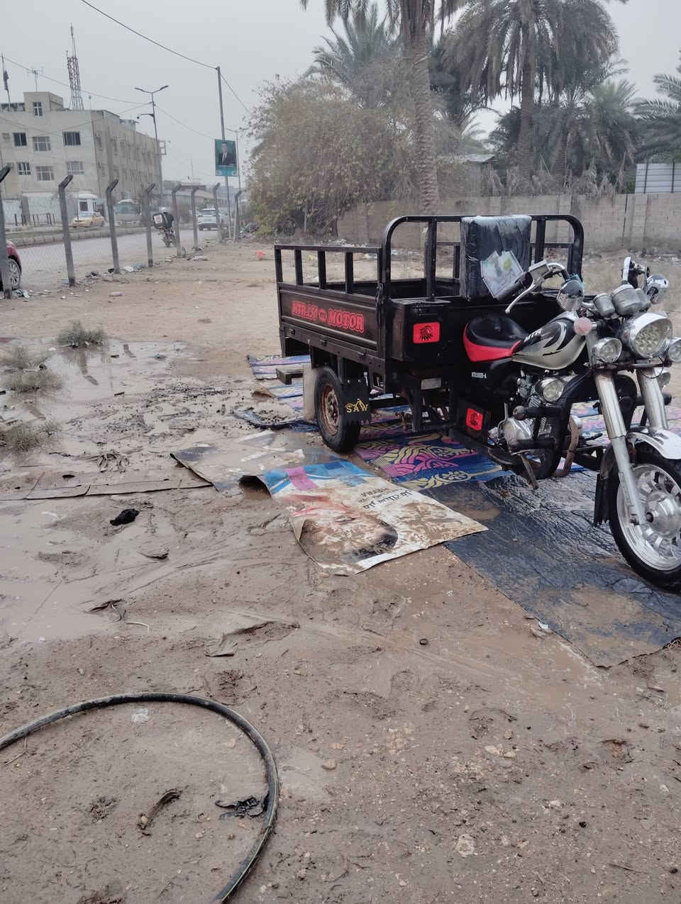 ستوتة للبيع موديل 16 اوراق اصولي كهربائيات كلهه شغالة نكرة سلف مكينة 25 السعر 1275 مجال قليل المكان حلة ***********
