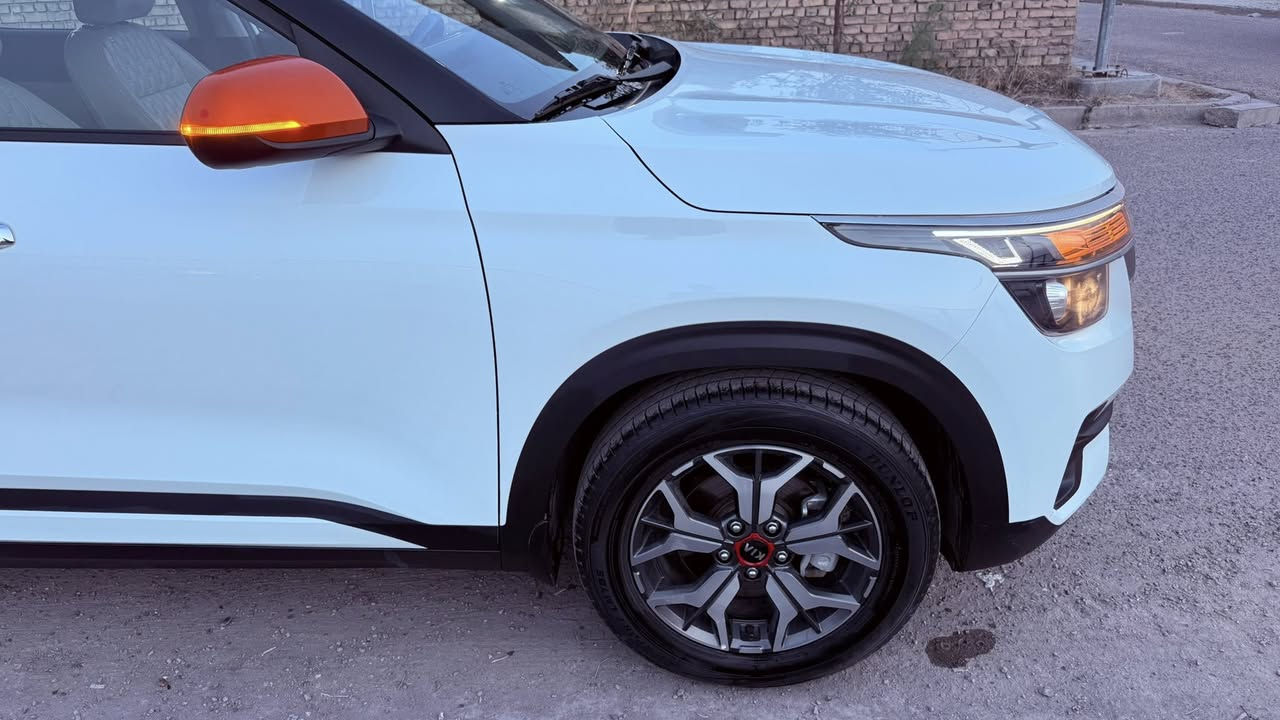 سليتوس خليجي تو كلار موديل ٢٠٢١ رقم بغداد بسمي مكفولة كفالة عامة ماشيه ٢٢ الف محرك ١٦٠٠ دوش المرغوب 

بصمه  ، حساسات  خلفي ، لدات اماميه ، توقف الذاتي  ، قطعتين تبريد ، اشاير بالمري ، تحكمات ، قطعتين تبريد , جلد ، تحديد مسار  ، مانع انزلاق  ، كامرا خلفيه 
شادلها تخم تاير اصلي ياباني

السعر ١٦٢ بيها مجال بسيط
بغداد حي الاعلام 
***********
