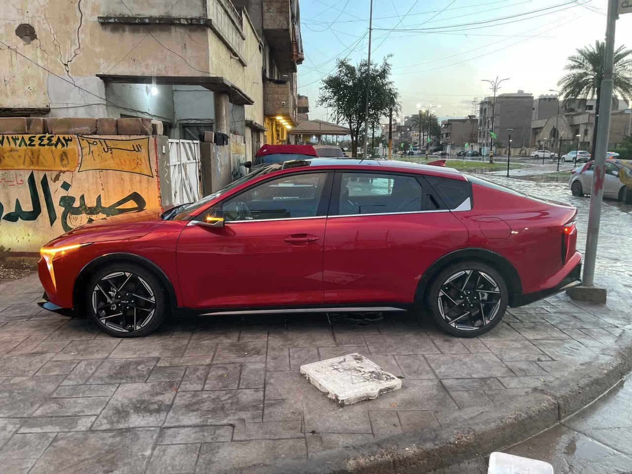 سلام عليكم
كي فور موديل 25 vip
كسن تدفئة تبريد خزن ميموري
محرك 2000
ماشيه 6 الاف
صبغ قطعتين 
مكان بغداد الغدير
سعر175
***********
