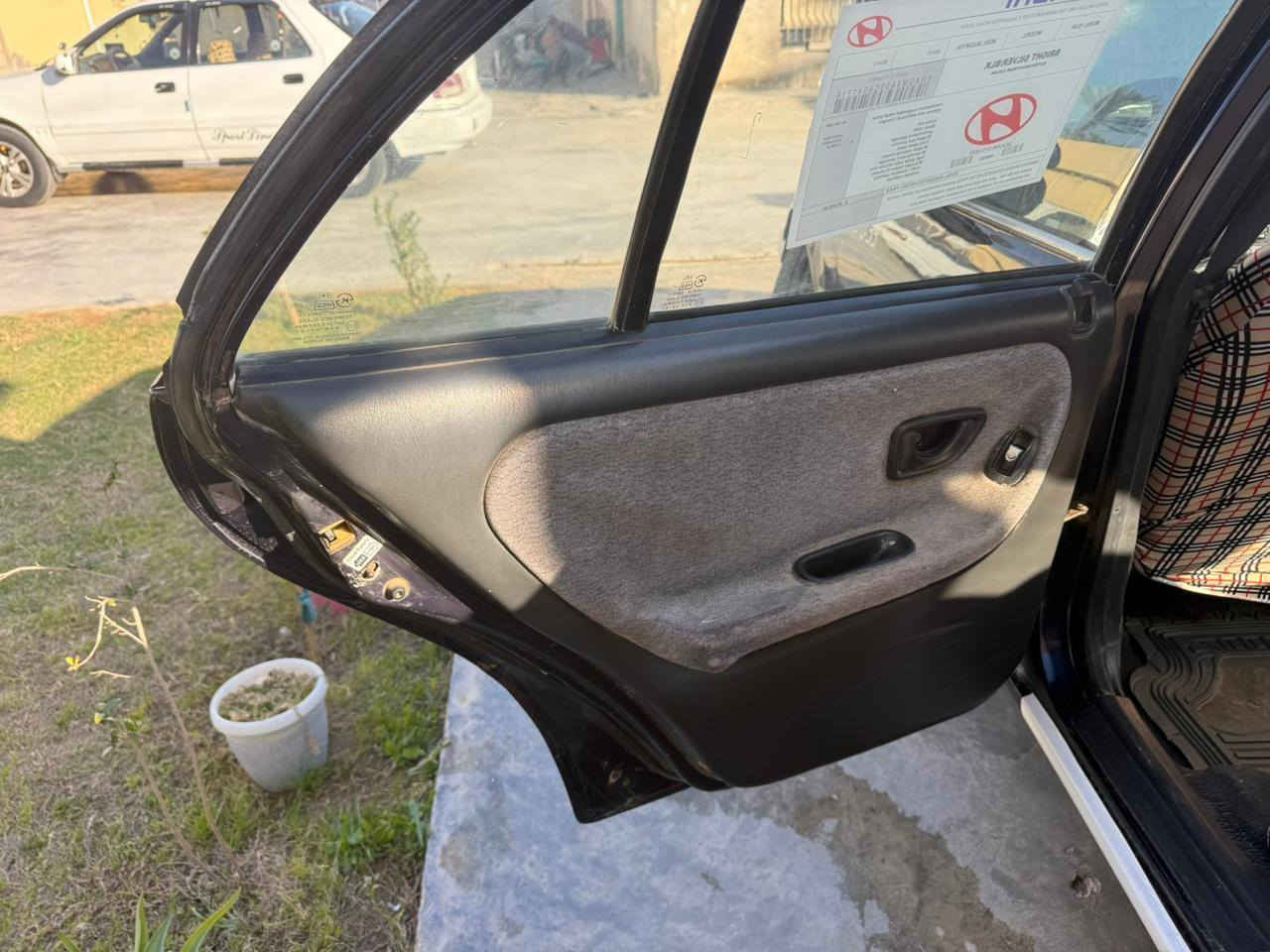 سوناتا 2
موديل 1994
لون مميز 💜
رقم الانكليزي الجديد 
مكينه حاوية 
اوتوماتيك 
صدرها زين 
تخم تاير امامي + خلفي 
عنواني ديالى بعقوبة كنعان اي ستفسار اتصل***********
