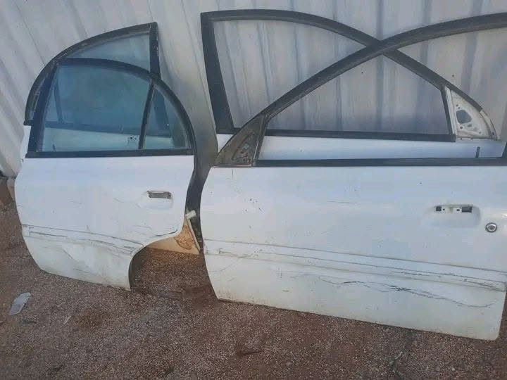 متوفر بيبان كيا ريو 1 2 3 
لكسيسوار مكان المغير 
0794268445


**إذا كنت صاحب هذا الإعلان وتريد حذفه لأي سبب، رجاءا أرسل رسالة إلى الدعم الفني**