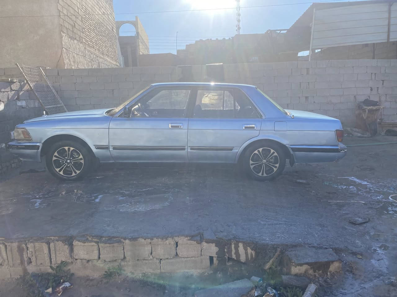 سلام عليكم سياره سيدان مديل ٩٢البيع والمراوسً حسب القناعه. مكينه وكير وحداديه وتخم تاير خير من الله مكفوله من الضربه والكص ونقل جثه وكافه الصوالياتً سياره دواخل حلوات دشبولً حلو كشنات حلوه ويل كب السياره رقم قادسيه تحويل ثاني يوم سنويه نافذه سياره جاهزه ترايك شرطً 180مكينه جديده وكير جديد كهربائيات كلها شغاله كيلو متر رون اليتً عالي ناصي أشاير كلها شغاله السعر 32وبيها. مجال الشراي مكان كربلاء رقم الهاتف ***********/***********
