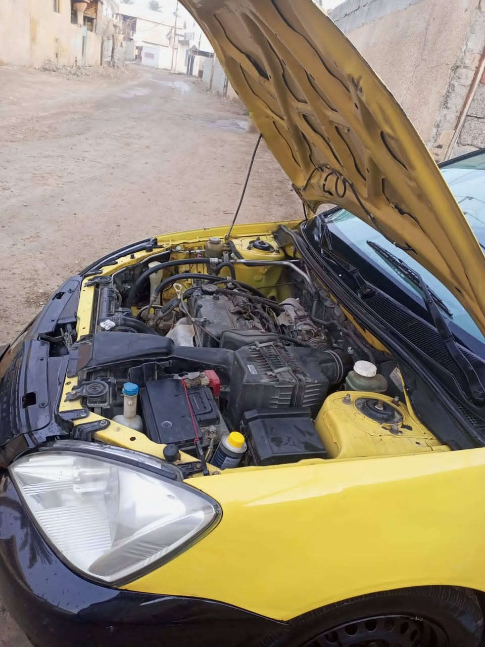 السلام عليكم لانسر للبيع موديل 2010 رقم بغداد باسمي تحويل ثاني يوم سياره جازه تخم  محرك خير من الله تبريد ثلج خير من الله سياره بدون ضربه بس بيهه صبغ جملوغ كدام بدون داخل رقم الهاتف *********** مكان ديالى سراجق سعر 75 بي مجال
