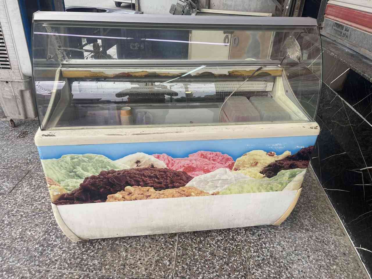 سلام عليكم عارضة رقم***********
