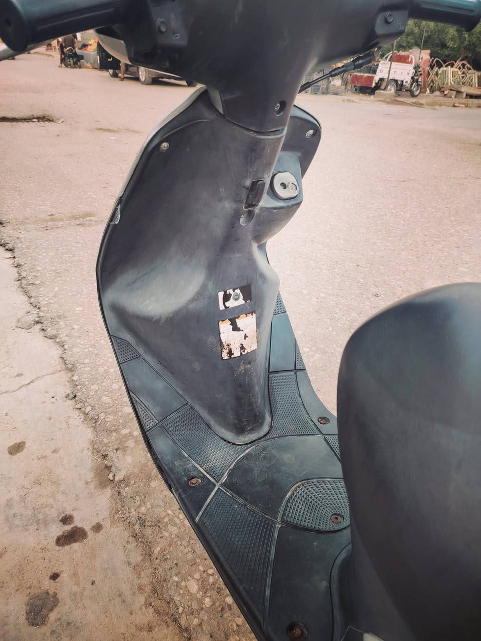 سلام عليكم شباب دراجه رياضي للبيع دراجه خير من الله كله شغال وكاله شلعه ومعدل اوراق وما بيها اي عيب سعر 350وبيها مجال الستفسار***********
