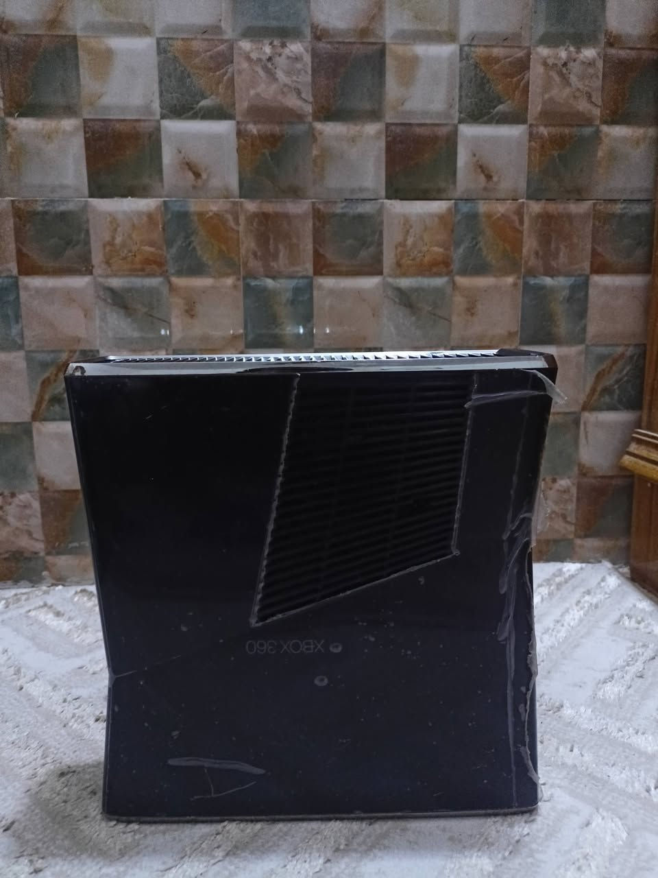 اكس بوكس 360 كامل ملحقات 
كارتونته 
ويا 2 يدات وحده اصليه مالته والثانيه واير ( ثنينهن مستخدمات) 
نظافته فول مثل مجاي تشوفون 
سعره.    105


**إذا كنت صاحب هذا الإعلان وتريد حذفه لأي سبب، رجاءا أرسل رسالة إلى الدعم الفني**