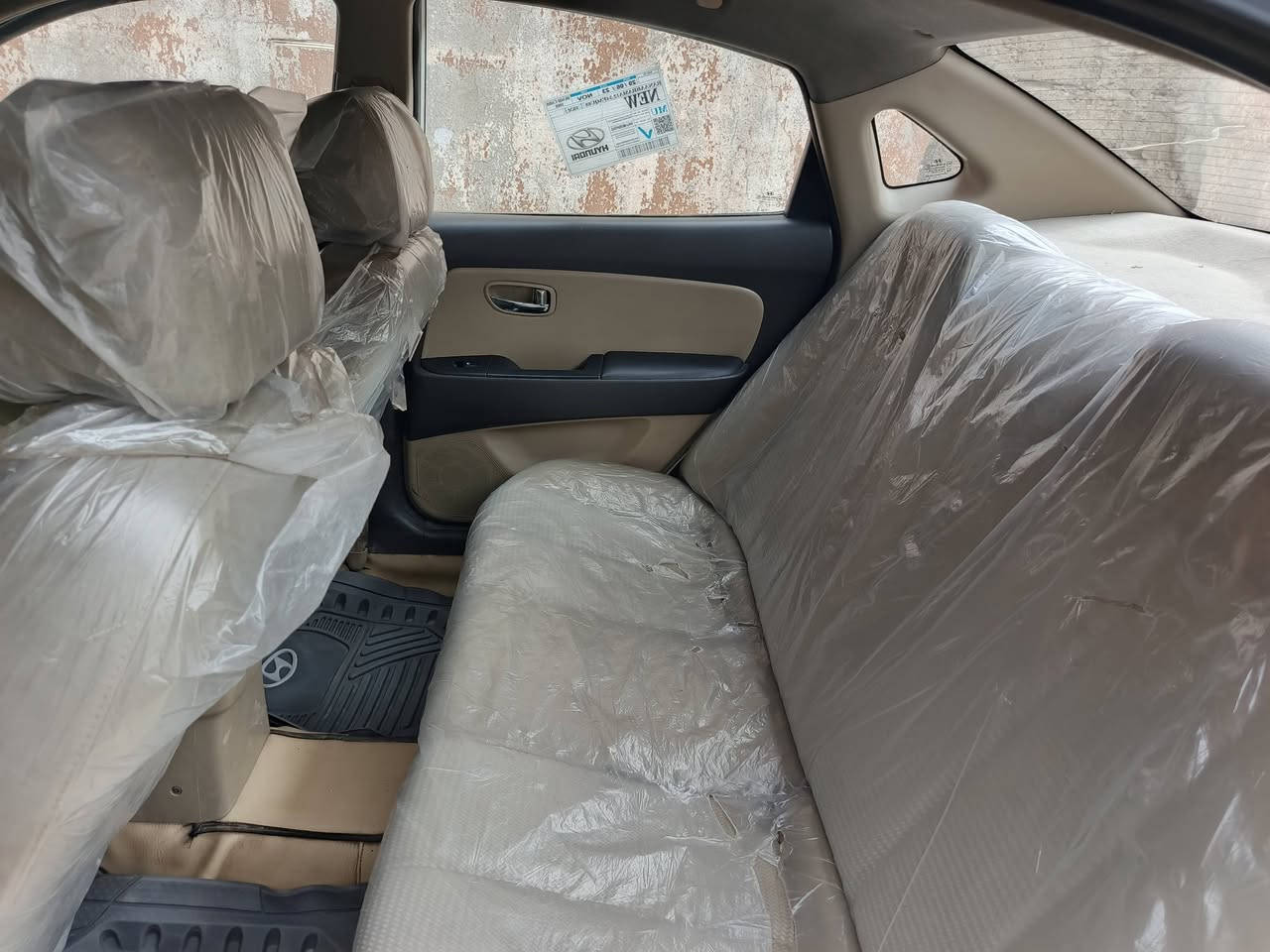 السلام عليكم النترا 2010 ضرر باب خلف النفر صبغ فقط الموصفات كدام
العين كيج ليزري ابو الحماوة شاشه كامرة دوارة دبل دسك

ضفاير مري افانتي تحكمات والي اخرة 

السعر 115 او معارض بتكسي حسب لقناعه رقم السيارة #بغداد  مكانها موصل شرعيها اني تاخذ صافي مني وتحويلها بلموصل ***********
