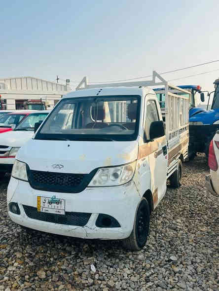 السلام عليكم للبيع سياره كيه شيري بيك اب موديل (2013)رقم بغداد (تحويل ثاني يوم )محرك كير خير من الله مكفوله من الحادث بس بيه خياس بسيط بالبدي موضح بصور العنوان واسط الزبيديه  للستفسار( ***********)
