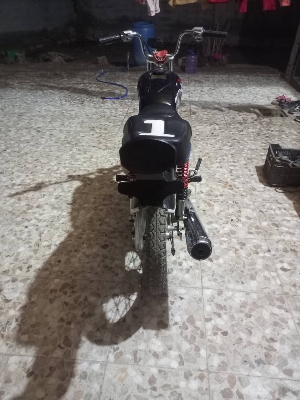 السلام عليكم شباب دراجه نامه تعميره كلها 26 محرك 25 دراجه ما صار هواي من معمره جديد مكاني مشروع المسير رقم الهاتف***********
