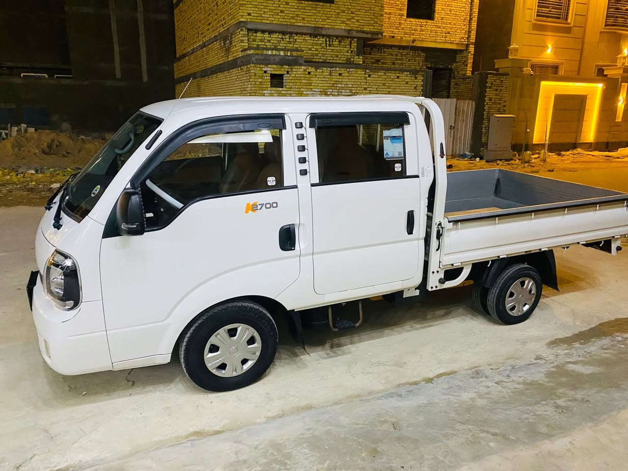 سلام عليكم بنكو البيع موديل 2024 بسمي تحويل ثاني يوم 
سياره كفاله عامه يعني زيرو مفتوح وليسه مسكر ***********
