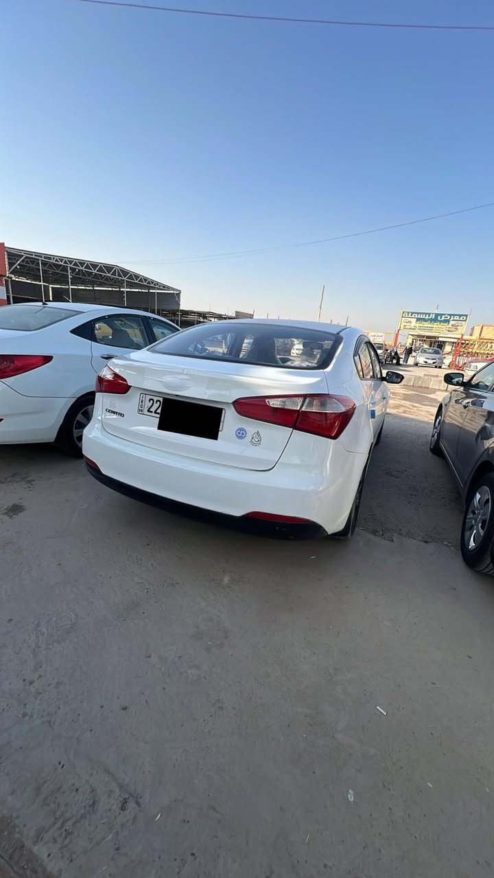 السلام عليكم سيراتو 2014 وارد خليجي محرك 1600 دوش كير حداديه تبريد محرك كله جاهز السياره ماعايزه برغي منضومه غاز زنون اشاير مري شاشه كامره لد امامي تحكم ستيرن السونار موجود بل منشور رشات بصيطات بدون دواخل السعر 112 وبيها مجال حك الجيه مكاني نجف /رقمي/ ***********
