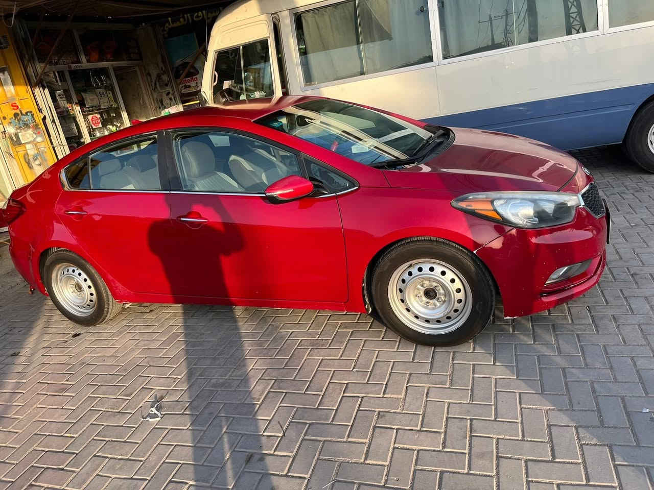 فورتي 16 رقم مثنى 
كير عادي السياره بلاد كير عادي كير عادي كير عادي
مكينة 2000GDI
حادث امريكا باب سايق مبديل وباب خلف سائق معجون  
ماشية 170 km
قطعتين تبريد تدفه كشنات 

شاشة كامرة بلاد 
رقم مثنى مداور ثاني يوم 
السماوة المركز 

السعر مناسب اتصل وبيك خير وادلل

***********
