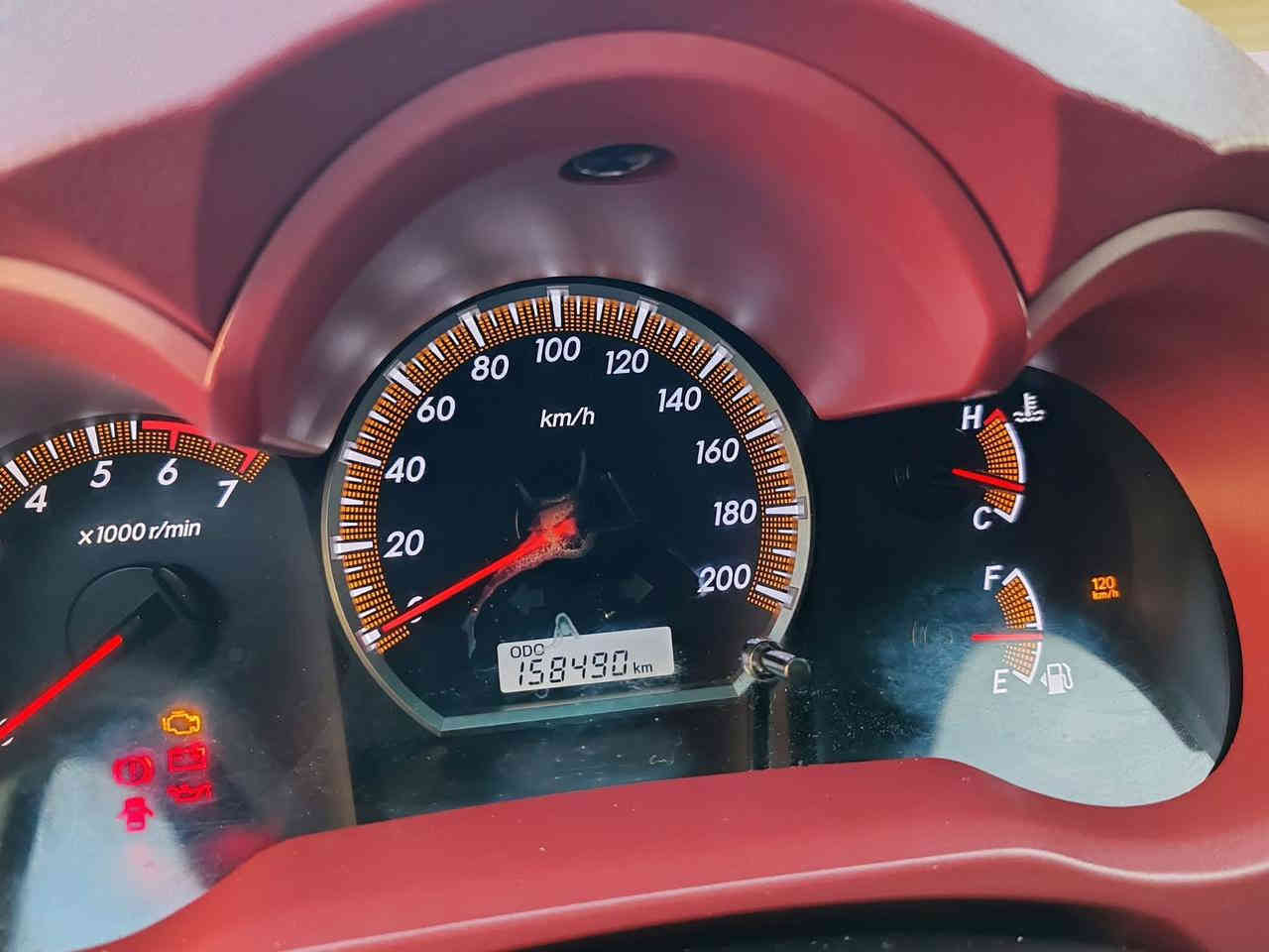 السلام عليكم
2014 سعودي
رقم الانبار 
ماشيه 160 جديده 
مكفوله 
سعرها 220 قفل 

‭0783 001 4949‬
***********
