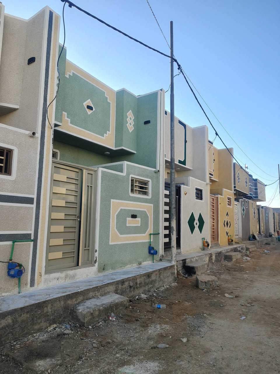 بيت 50مترقرب مجمع سيد اسماعيل 

  بيت جديد شغل درجة اولى 

خدمات ماء ومجاري وكهرباء  عرض الشارع 10م

العنوان كربلاء قرب مجمع سيد اسماعيل السكني

قرب جامعة كربلاء قرب مدينة الزائرين 🛣️

السعر 34 مليون سند ٢٥قرار محكمة مكاتبة مع صاحب الأرض مباشر يبعد عن لامام الحسين اقل ١٠دقائق بلسيارة 

للاستفسار الاتصال على الرقم التالي 

*********** اتصال واتساب 

***********  اتصال واتساب 

يبعد عن لامام الحسين اقل ١٠ دقائق بالسيارة

#عقارات
