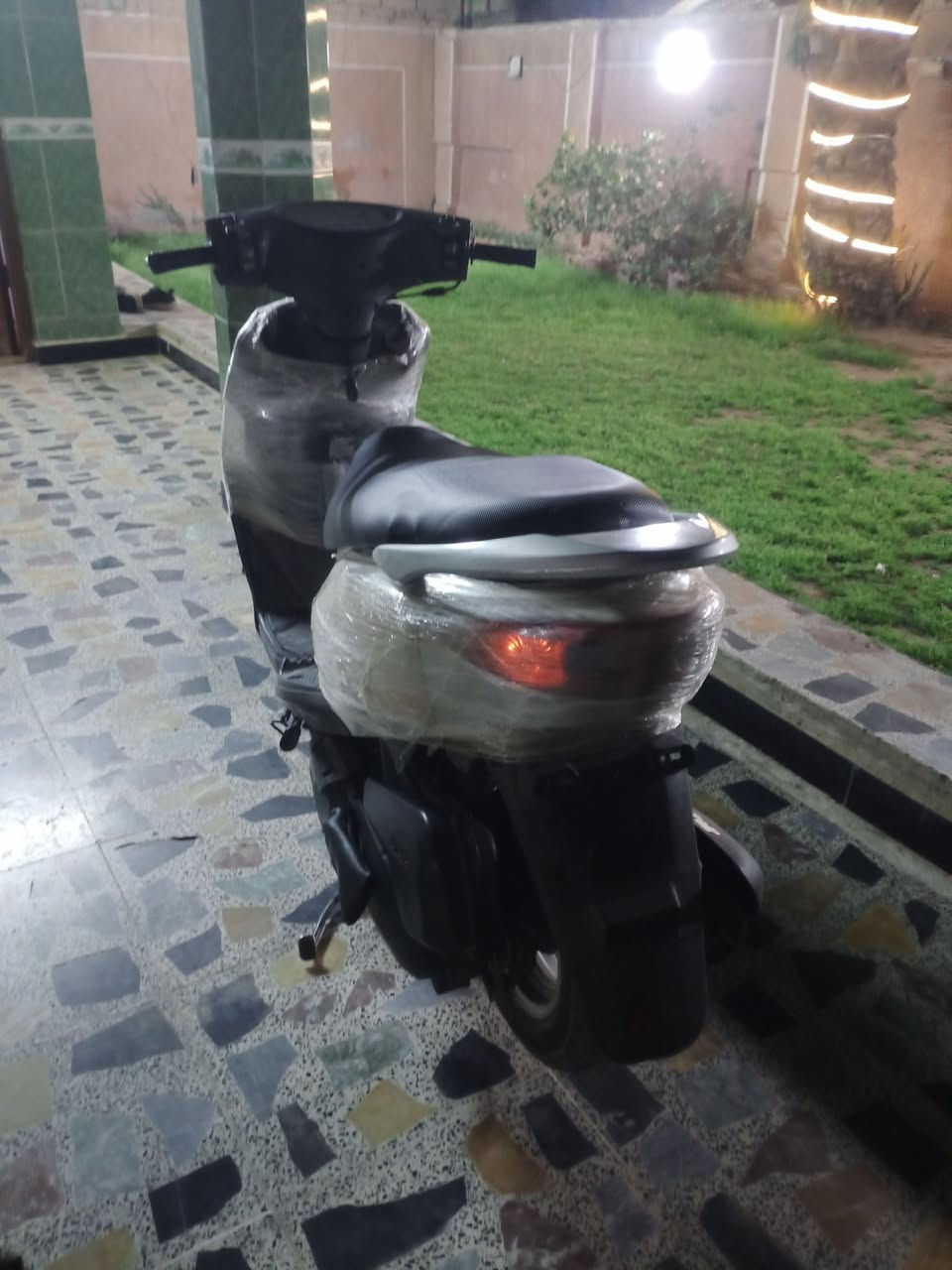 دراجه للبيع جديده بغداد مدينة الصدر الاورفلي  ***********

