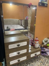 غرفة تركية • ٥ قطع • إضاءة الكمودينه
