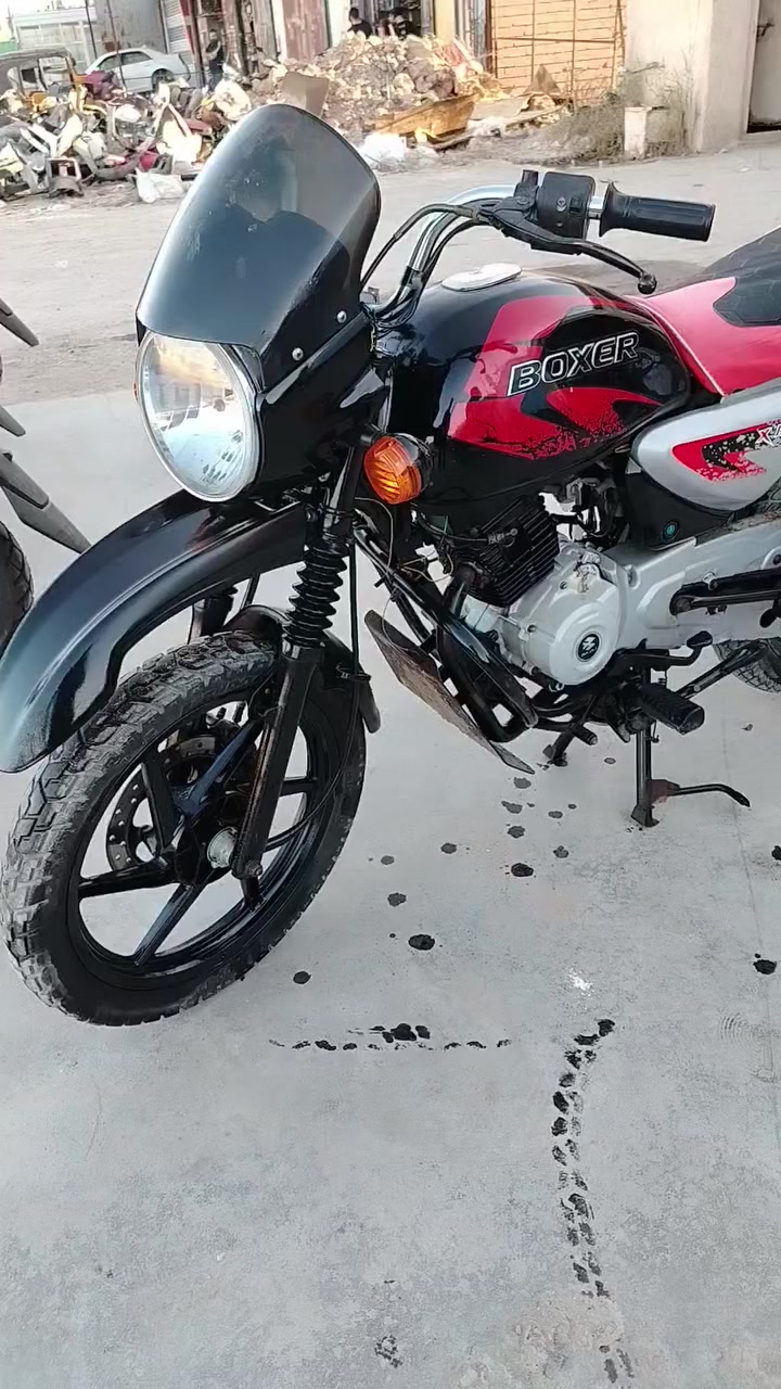بوكسر لل بيع مديل ٢٢ اوعشرين َمجفته مر وحد دراجه جاهز من كلشي سعر مليون ٣٥٠ شراي يتصل *********** اتصل
