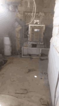 مرخصت الادمن فعل خير  بيت حواسم للبيع وخلص من الاجار ورخيص حيل وبي بس ...