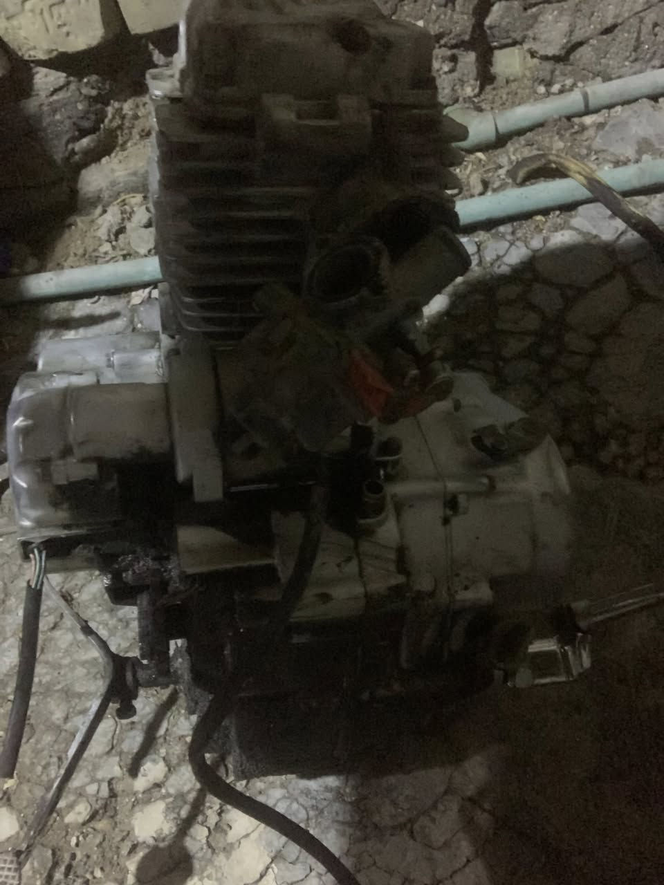 سلام عليكم مكينه البيع جنت شادها البوكسر وفتحتها ما احتاجها لا نضوح ولا دخان مكينه نضيفه حجم ١٥٠
وياها كابريتر كامله جيب وشد أبيع ع فحص سعرها 
125بيها مجال حك الجيه عنوان الأمين ثانيه


**إذا كنت صاحب هذا الإعلان وتريد حذفه لأي سبب، رجاءا أرسل رسالة إلى الدعم الفني**