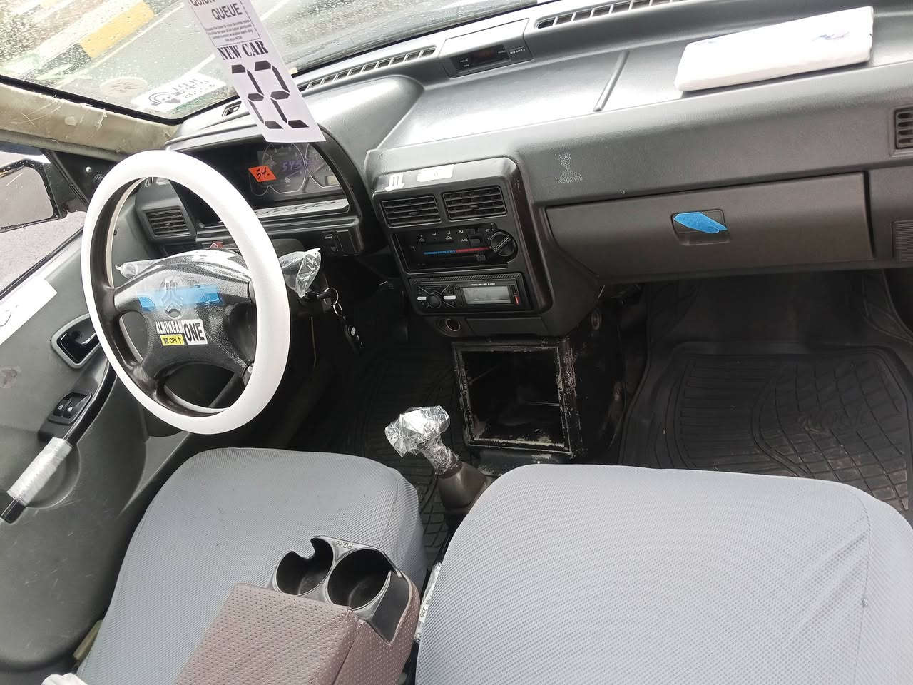 سايبه موديل 2011 رقم بغداد مشروع وطني سنويه 26 كربون بنزين بها سياره بسمي ماكينه وكير وشواصي وتبريد والتدفئه شرط مصبوغه جماليه طخم تارات جديد قفل مركزي سعرها 28وبها مجال وشرط الوكاله والتحويل مكان السياره موصل حي الانتصار.     ***********.     ***********
