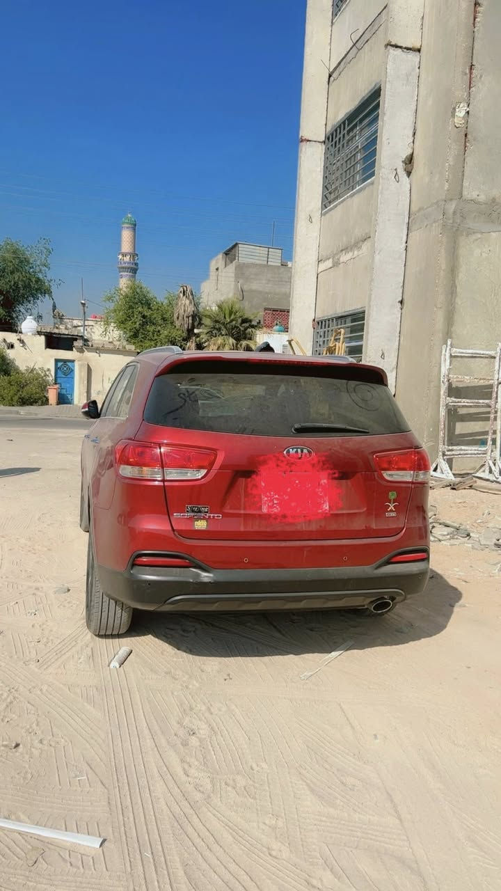 سلام عليكم سورنتو مديل ٢٠١٧مكينه ٤ سلندر كصه وحده تبريد تدفة حداديه تخم تاير كله تمام سياره متومه وكامله مابيه كل نقص ٧ راكب داخل عسلي بيع او مراوس مكانة البصره تلفون***********سعر ٨٠ وبيه مجال قليل جداً
