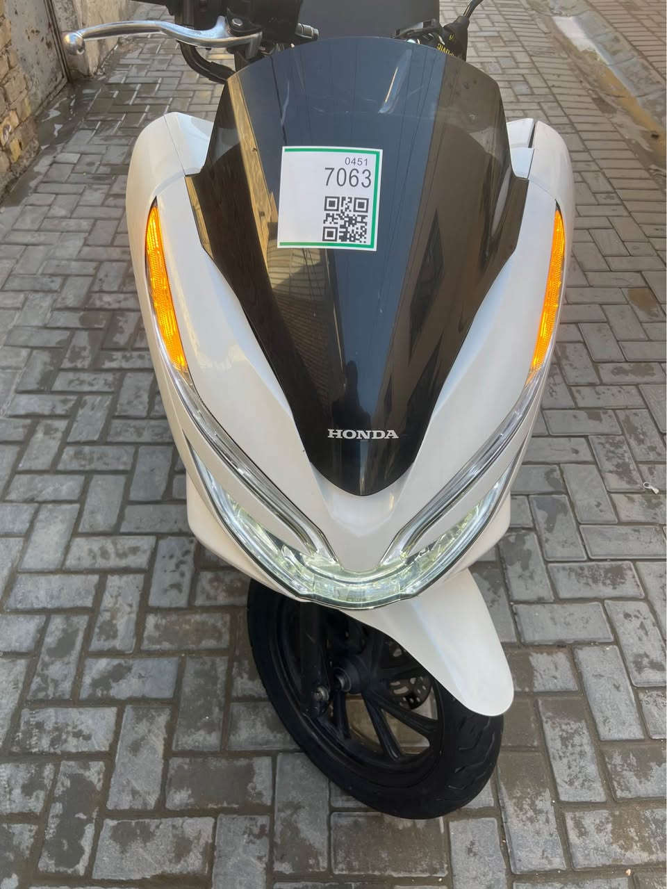 سلام عليكم شباب بي سي اكس جيل الثالث مكفوله كفاله عامه اي نقص مابيه وكاله ماشيه 28السعر 15المكان العطيفيه الثانيه رقم الهاتف *********** بغداد, العراق
