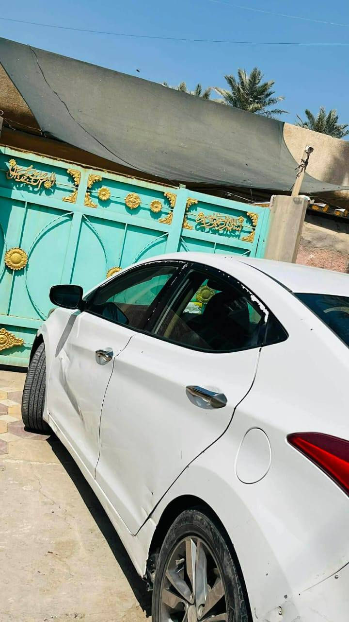 سيارة الانتره للبيع موديل 2013
السياره حزام 
كير ومحرك مكفول
السياره فوول 
للاستفسار أكثر ***********
السعر
85وبيه مجال
