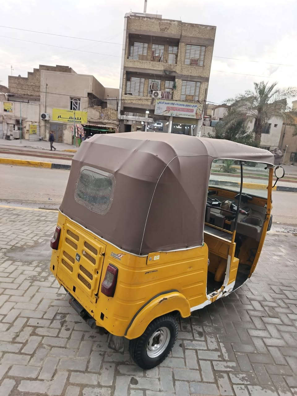 السلام عليكم تكتك مديل 2019 شهر 8مرقمة وجاهزة تحويل ثاني تكتك بلادية مكفولة من صبغ وضربة وبيها خياسات بدوسة مكاني مدينة الصدر قطاع 4 رقمي *********** بس واتساب
