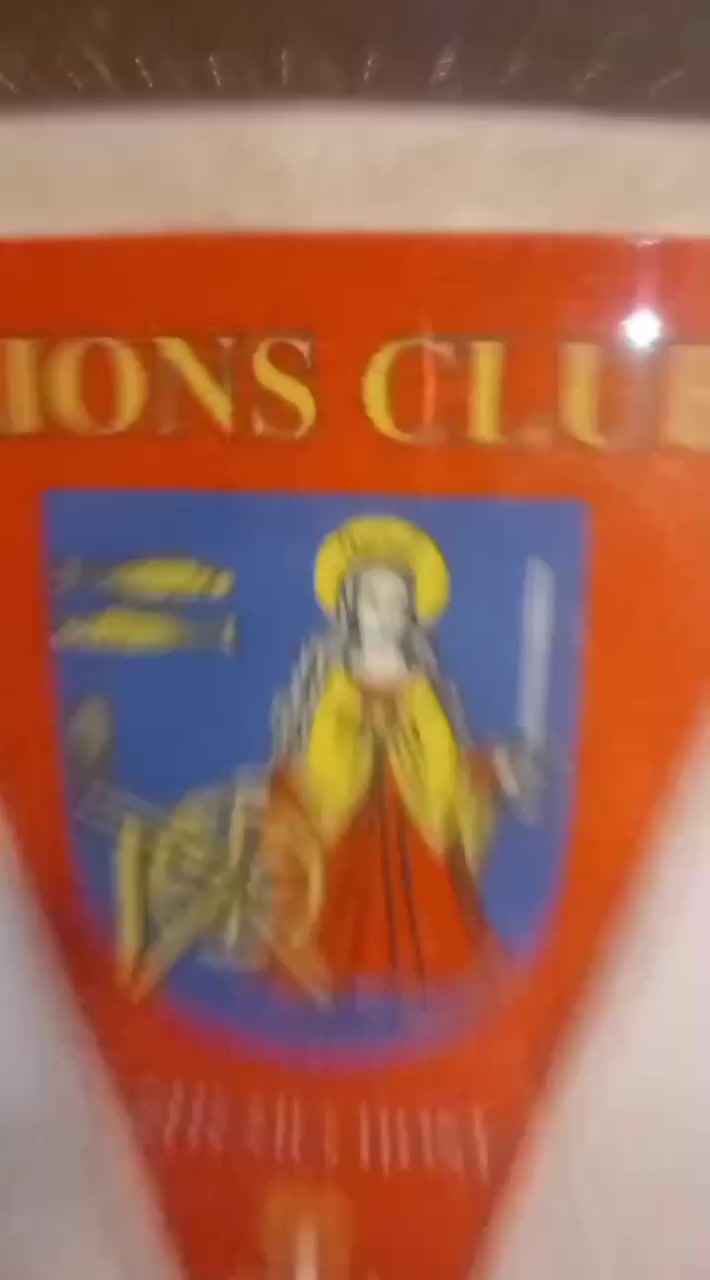 سلام عليكم البيع تكتك ٢٠ كفاله بس دوس معمره بيه تايرات جدد مكينه نضيفه كبل شغل قطره صبغ مابيه السعر 7 ونص وبيه مجال المكان الدوره ابو دشير ***********
