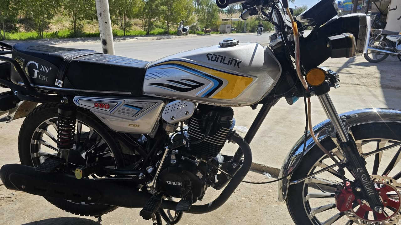 دراجه للبيع مديل 2025التصال عل رقم ***********سعره 800وبيه مجال بكن بعقوبه الوثبه
