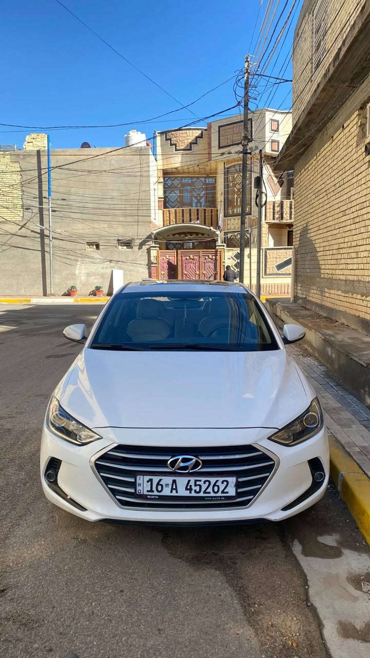 هونداين النترا 2017 وارد خليجي ' كفالة عامة ماعدا الدوسة صبغ' مواصفات فول ماعدا البصمة السعر 142 ورقة وبيها شوية مجال ' رقمها القادسية مشروع وطني.
الرقم ***********
