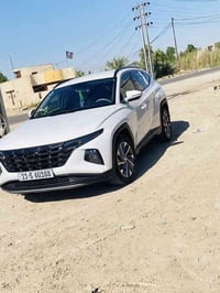 توسان للبيع ٢٣ خليجي مكفوله كفاله عامه  مواصفات تشغيل عن بعد تحكم ستير...