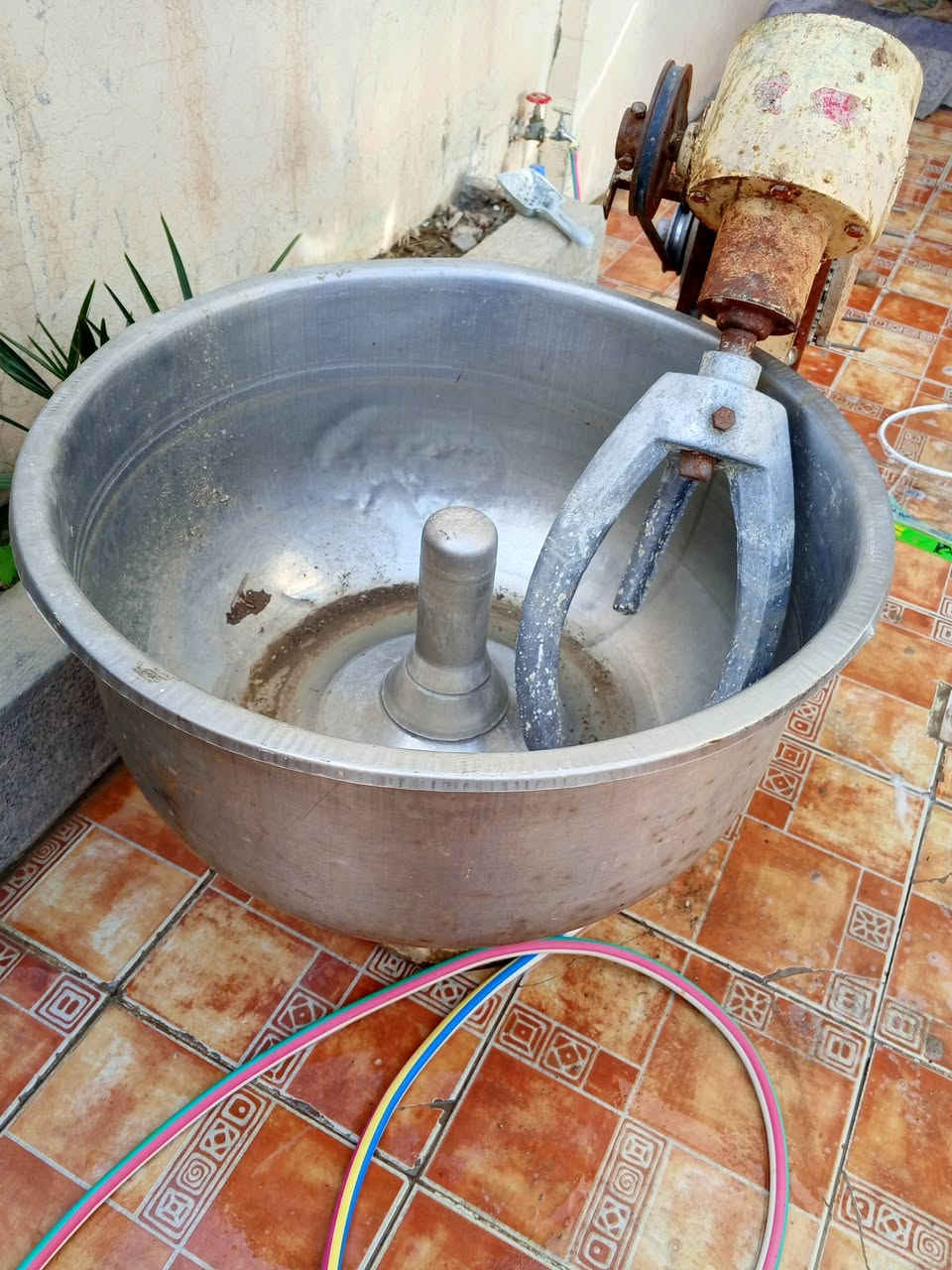 السلام عليكم 
عندي اغراض مستعملة مال مطعم للبيع أغراض مستعملة اقل الشهر نضيفات كلش كلمن وسعرة 
للاستفسار الاتصال على الرقم الموجود او على الخاص 
‏‪***********‬‏
