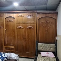 غرفة نوم • قنصور ٥ أبواب • نظيفة