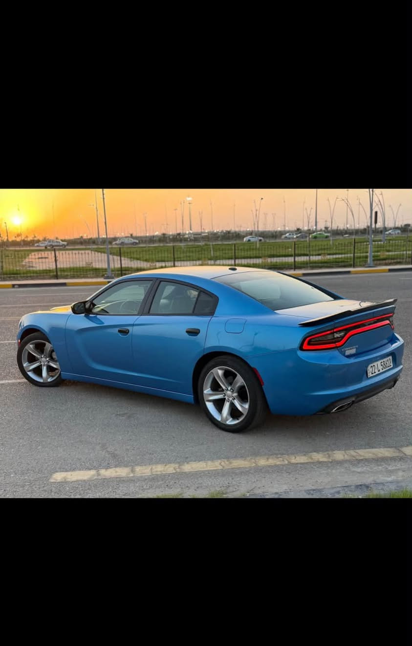 جارجر 2019 sxt
وارد كندي 
كفاله عامه ماعده ( باب وجاملغ امامي مقسمات ) يعني مابيها ضربه 
جاهزه مـن ڪلشي ربع ماتصرف عليها 
ماشيه ٢٠٠ حقيقي 
رقم اربيل سنويه منتهيه 
السعر ٢٢٠ وبيها مجال 
 ***********
