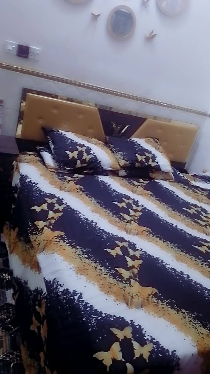 غرفه نوم استعمال قليل خمس قطع مسعجلين عليهه سعره 250 ليريده خاص مكاني حي العامل


**إذا كنت صاحب هذا الإعلان وتريد حذفه لأي سبب، رجاءا أرسل رسالة إلى الدعم الفني**