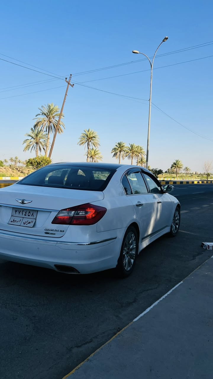 السلام عليكم للبيع او للمرواس حسب قناعه
جينسس موديل 2014  محرك V6 3300  فول موصفات  بصمه تشغيل  تحكم ستيرن جهتين  حساس امامي خلفي  مثبت سرعه  برده خلفيه كهرباء  بصمه ابواب  اشاير بل مري  فتحه سقف  كشنات جلد كهرباء  تبريد 3 قطع    منضومه تبريد  جديده تخم تاير جديد  ضررها بيها 3 قطع صبغ بدون دواخل  و بعد بيها موصفات السياره حلوه و نضيفه و معروفه جينسس شنو السعر 125$ رقم  موجود واتساب ***********
