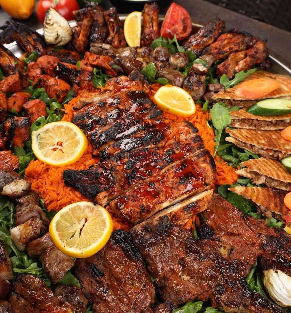 صينيّة المشاوي ما تحتاج لا إضافات ولا زينة… النكهة كافية تخليك تاكل وانت ساكت من اللذّة 🔥

يتوفر أجنحة و مسحب دجاج 🍖 في مطعم و ألعاب دجله السياحي 
توصيل متوفر لكل مناطق الطارميه |🛵
المطعم مفتوح من11صباحاً - 12 ليلا 🕔
الطارميه شارع الناحيه مجاور دائرة الضربه 📍
***********
***********
