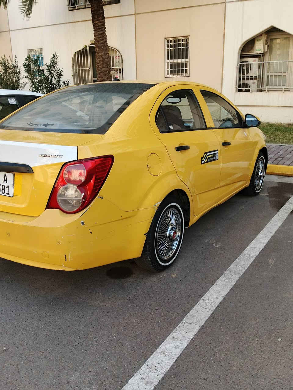 السلام عليكم ورحمه الله وبركاته شوفر سونيك موديل 12 رقم نكليزي بسمي بيع او مراوس حسب قناعه سعر 55 بيه مجال قليل مكان سياره بغداد بسمايه رقم الهاتف *********** عوزه شويه ترتيب
