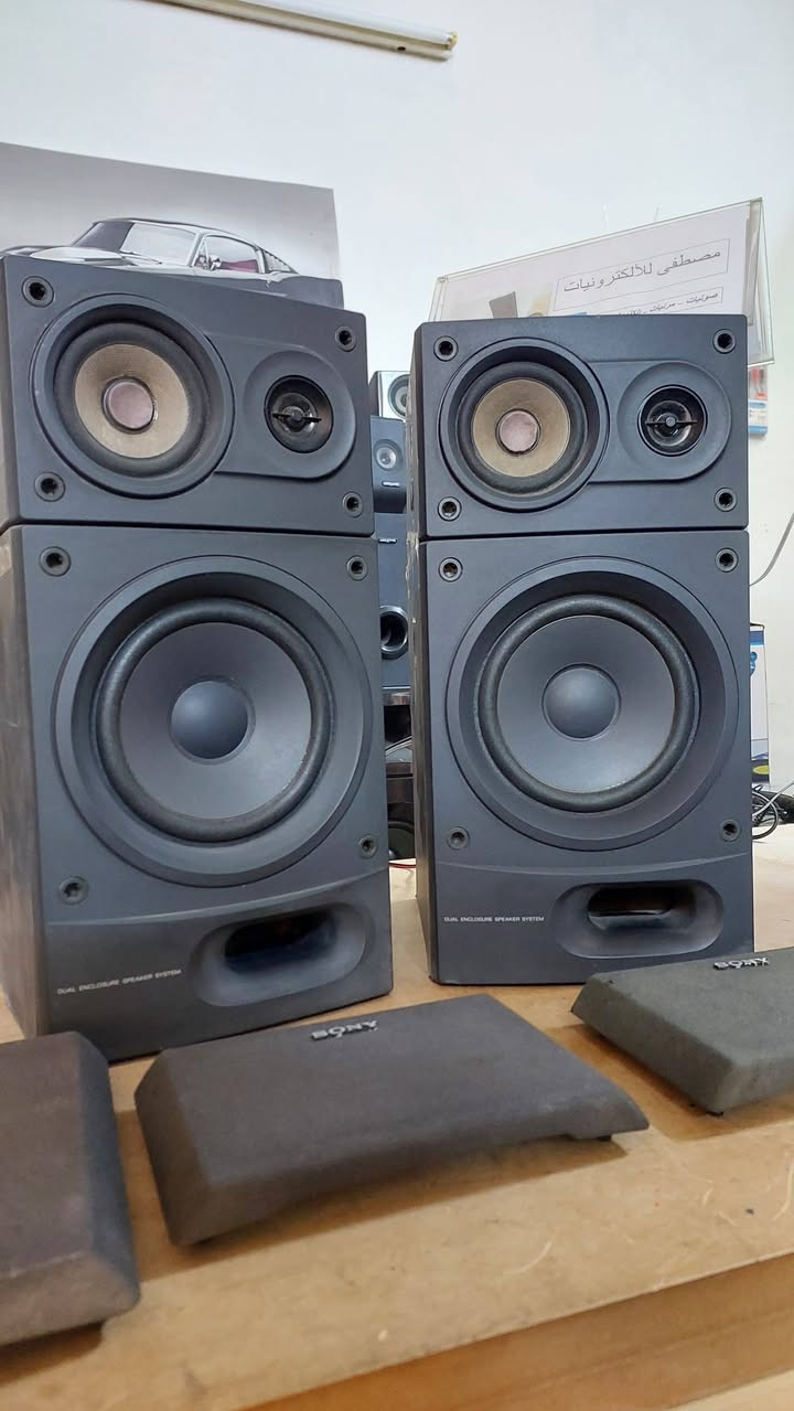 السلام عليكم.. عرض #2026005
سبيكرات سوني .. SONY PIXY P717.. صناعة يابانية.
صوت نقي و حجمها مناسب ، حلوات و كاملة مع شبكات الحماية.
السعر 75 الف دينار .. بيه مجال بسيط للطيبين 💖
 مكاني سليمانية... يوجد توصيل كافة المحافظات.
Mustafa Electronics 
Audio , Video & Electronics
Whatsapp: ***********
