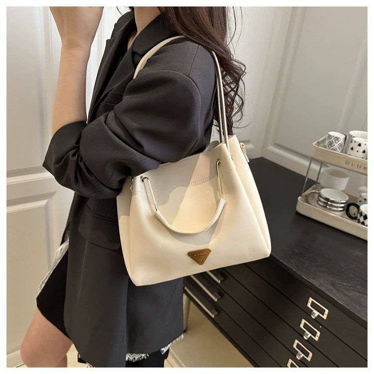 .جملة رابط القناة
https://t.me/hjjbhbbjnnbh


**إذا كنت صاحب هذا الإعلان وتريد حذفه لأي سبب، رجاءا أرسل رسالة إلى الدعم الفني**