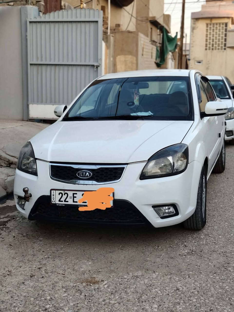 السلام عليكم ورحمة الله وبركاته كيا ريو ٢٠١٢ للبيع محرك ١٦ شرط تدفئة تبريد شرط بيها نص جاملغ أمامي السائق ونص جاملغ خلفي من جهة السائق صبغ بدون تبديل السيارة بأسمي شرط تحويل هزة جديدة سنوية جديدة لغاية ٢٠٣١ رقم أربيل جديد سعرها ٩٧ وبيها مجال رقم /*********** /***********
