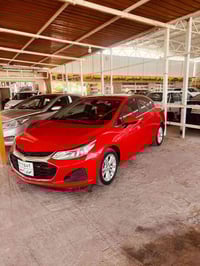 شوفرليت كروز • ٢٠١٩ • ٧٣٠٠٠ ميل