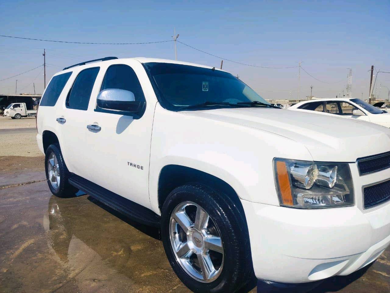  تاهو Lt #ادوات موديل 2011 خليجي للبيع فقط
تبريد و تدفئة تحكمات مكفولة من الگص والفتح والسرقة.

بغداد 