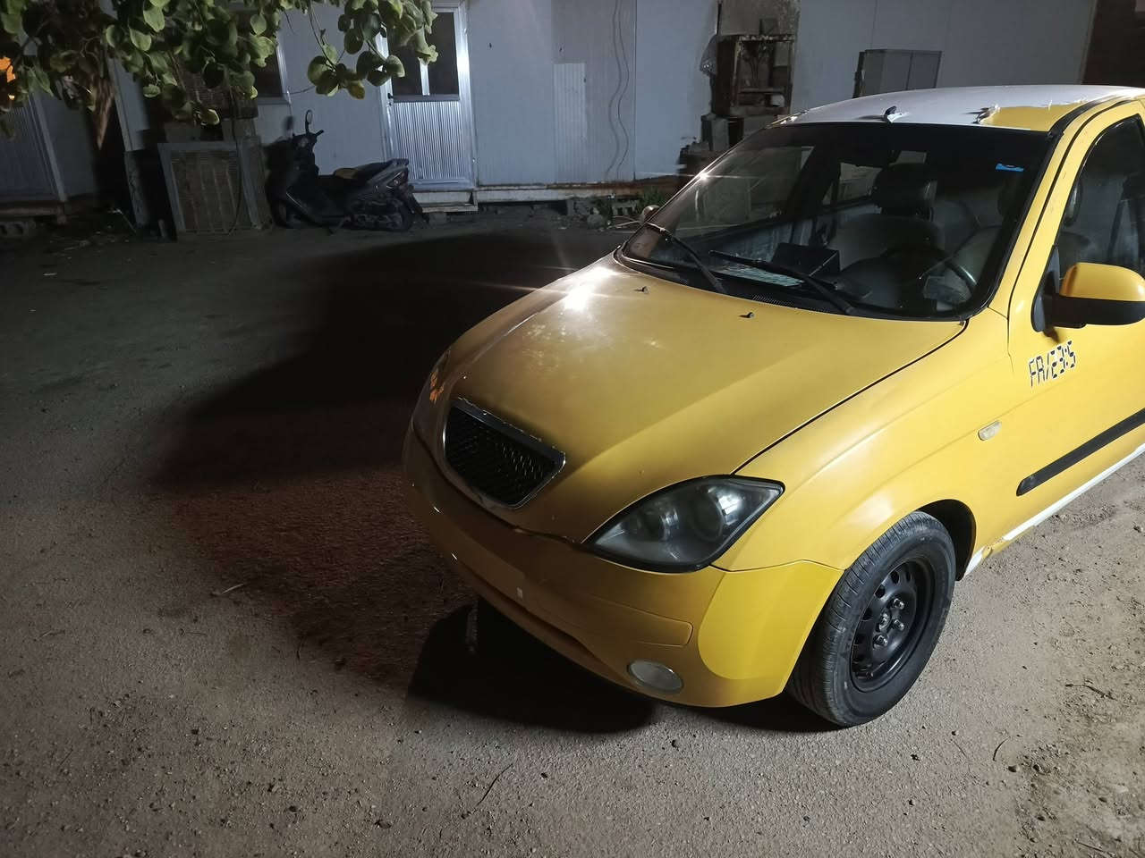 سلام عليكم طيبة موديل 16مكفولة من تبديل فقط رصعات السعر 38 مكينة وكير مكفولة تخم  تاير كهربائي شاشة كامرة مدوشمة مصفر هيئه تبريد دافئه شغاله حدادي زينه سنوية لحد 28 تحويل مباشرة مكاني بغداد الشعب هاتف ***********
